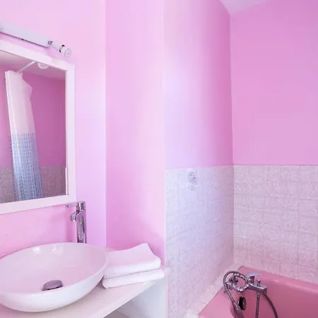 Apartment Flat With Loggia At 10min From The